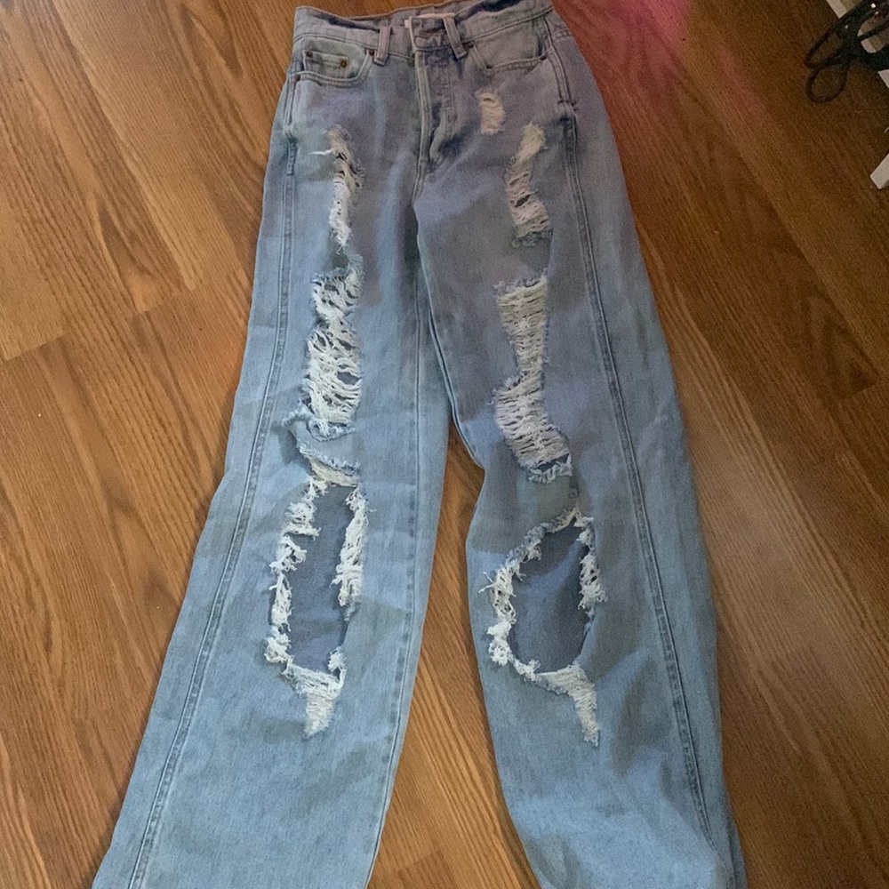 baggy ripped skater jeans